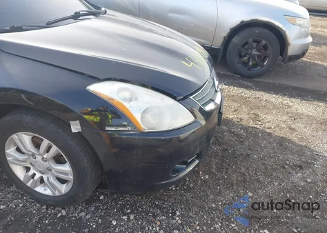 2010 Nissan Altima 2.5 S из США, поврежденный, VIN 1N4AL2AP3AN557272
